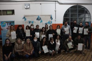 FINES, otra opción para que adultos terminen la secundaria