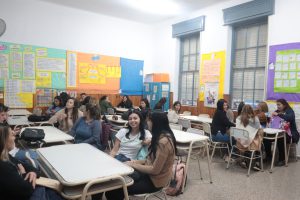 Instituto 139 abrió la inscripción gratuita para el profesorado en lengua y literatura