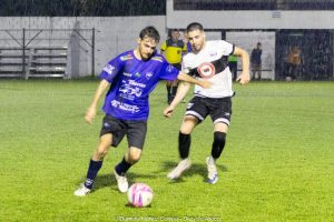Independiente dio la sorpresa: le ganó 2 a 1 a Rivadavia
