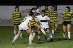 Femenino de Primera: ganó Rivadavia y está en semis