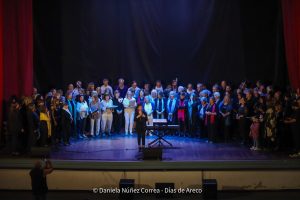 Encuentro de coros en el Cine Vieytes