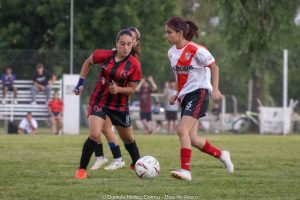 Femenino: ganaron River en la 17 y Capilla en Primera y se metieron en semis