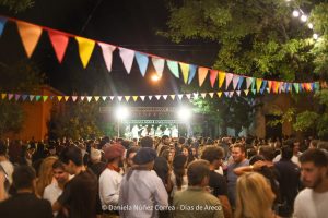 Folclore y cumbia en la Noche de Bares de Lo de Co