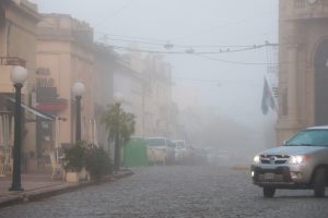 Niebla otra vez en todo el pueblo