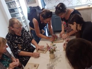 Paseo de las Artes, la nueva opción en Duggan impulsada por artesanas y artistas