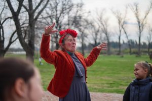 Teatro en Laberinto Pampa con Fabiana Devereux