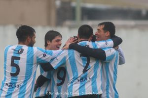 San Antonio le ganó a River y es semifinalista