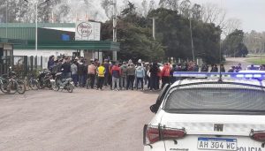 Tres Arroyos: empezaron a llegar telegramas de despido